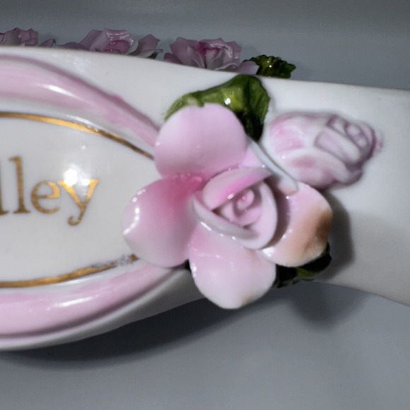 Vintage Floral YARDLEY Soap Dish White Pink Hand Cut Floral Detailing MCM FLAW - Picture 4 of 9